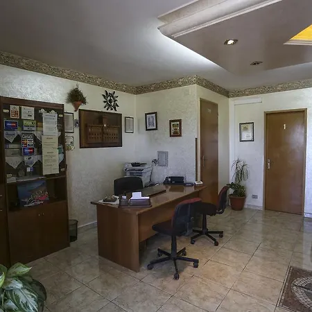 ベッド・アンド・ブレックファスト Paradiso