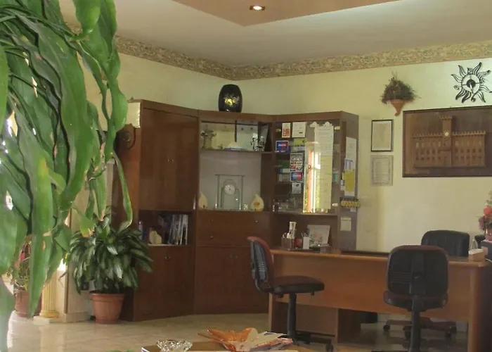 Paradiso Bed & Breakfast Grotte (Sicily)